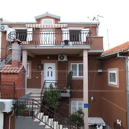 Apartment Jure 特罗吉尔 外观 照片